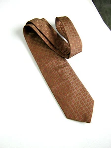 Hilton New Silk Made In Italy Original Gift Idea - Picture 1 of 6