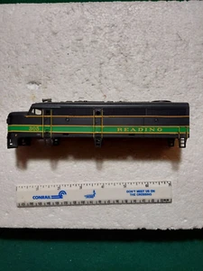 MODEL POWER FA-2 READING SHELL CAB #305 - Picture 1 of 4