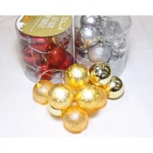 LED Lichterkette 'Weihnachtskugeln' 10 Kugeln Ø ca. 5 cm, silber, rot oder gold - Bild 1 von 4