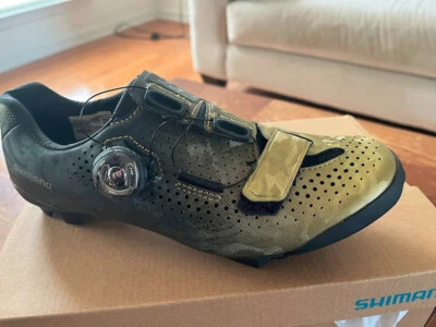 Zapatos de ciclismo de carbono para mujer Shimano RX8 W SH-RX800W- EU37, US 5.5 Foto 1 de 4