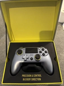 Scuf Vantage for PS4/PC Controller - Picture 1 of 3