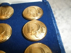 VINTAGE WATERBURY 1812 GOLD COLOR BUTTONS DISNEY MERCEDES BRAVES BOX (YOU CHOOSE - Picture 1 of 87