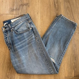 Rag & Bone Rosa Mid-Rise Boyfriend Jeans Size 28 Ripped Distressed Denim - Picture 1 of 9