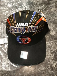 VINTAGE CHICAGO BULLS STARTER NBA 6 TIME CHAMPIONS 1998 STRAPBACK MÜTZE NEU OHNE ETIKETT - Bild 1 von 5