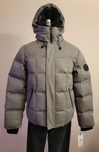 Chaqueta Parker Ugg Para Hombres Cadin Mezcla Lana Cadera Gris 1098825 Talla Pequeña Precio de venta sugerido por el fabricante $495 - Imagen 1 de 18