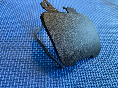 Volvo S60 One 2001-2004 parachoques trasero usado gancho tapa negro texturizado Foto 1 de 4