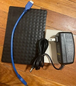 Seagate Desktop EXTERNAL Hard Drive 8TB WITH CABLE AND POWER SUPPLY - Picture 1 of 5