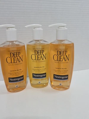 Lote de 3 limpiadores faciales Neutrogena Deep Clean, piel normal a grasa, 6,7 fl oz Foto 1 de 4
