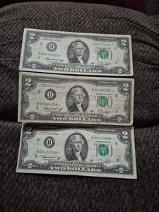 1976 $2 **STAR ** Notes - Low Serials!! Set of Three - Picture 1 of 3