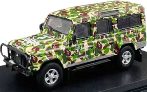 Master Land Rover Defender 110 Aape modello mimetico pressofuso 1:64 - Foto 1 di 5