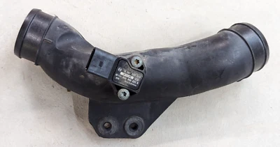 2000-2006 - Audi TT mk1 - Manguera de admisión intercooler - 8L9 145 935 B Foto 1 de 3