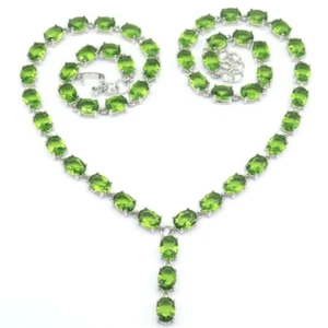 Highly Recommend Green Peridot CZ Ladies Present Silver Necklace 18.0in - Picture 1 of 2