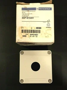 TELEMECANIQUE PUSHBUTTON CONTROL STATION ENCLOSURE XAP G19201 - Picture 1 of 3