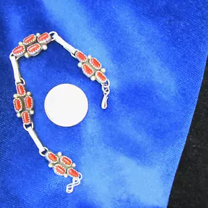 VTG SW N A MEDITERRANEAN CORAL LINK BRACELET SS--PRICE REDUCED--- - Picture 1 of 6