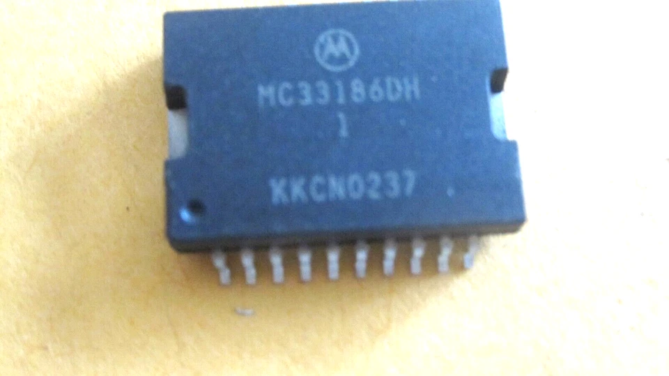 MOTOROLA MC33186DH1 SOP-20 H-BRIDGE VERSION E RH - Image 1 of 1