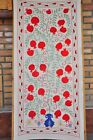 Suzani Tischläufer, usbekische Blumendesign Stickerei, handgefertigt, Seide/Baumwolle, rot