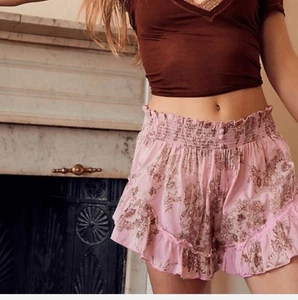 Neu ohne Etikett Free People Free Still The One Shorts rosa Blumen Rüschen femininer Flirt M - Bild 1 von 6