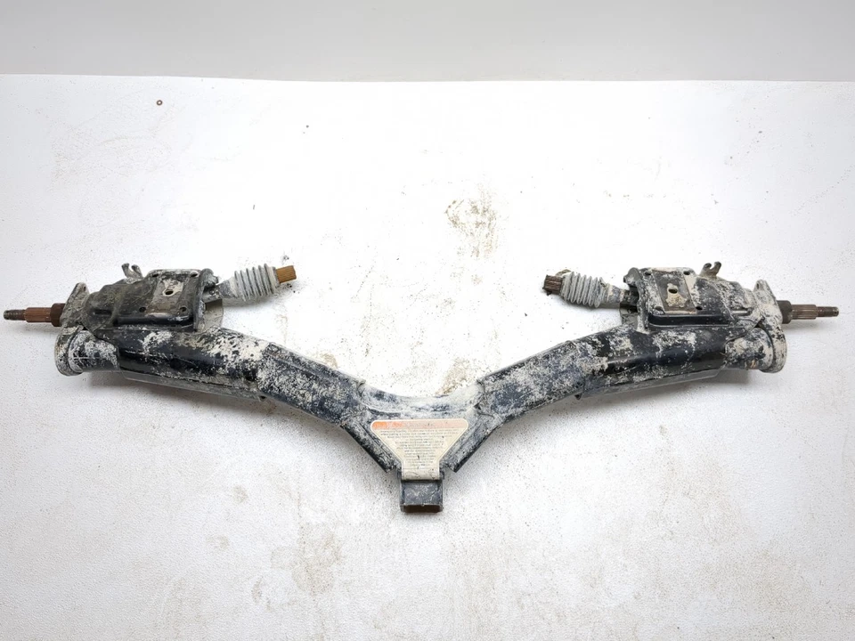 Держатель задней оси 09–23 Kawasaki Mule 4000 KAF620M с осями - Изображение 1 из 4