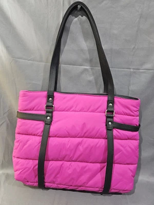Avon Moda Nylon Acolchado Bolso de Mano, Bolso de Hombro, Bolso de Mano 16” X 12”  Foto 1 de 4