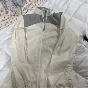 Nike Golf Cream XS Quarterzip Wind Breaker - Picture 1 of 5