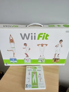 Nintendo Wii Fit Balance Board & Game Original Box Rechargeable Battery Add On - Picture 1 of 20