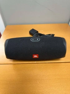 JBL Charge 4 Waterproof Portable Bluetooth Speaker Black Wireless Boombox 0E - Picture 1 of 3