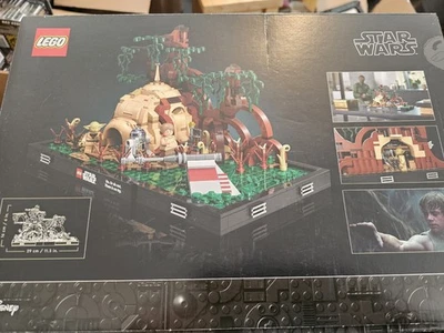 LEGO Star Wars Dagobah Jedi Training Diorama Set 75330 BNIB - Image 1 of 2