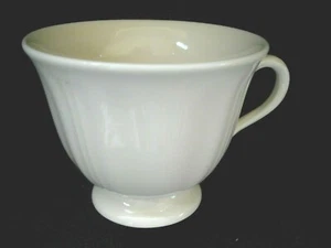 Wedgwood Queen's Plain Footed Ivory Cup - Picture 1 of 4