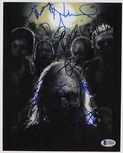 Walking Dead Cast Autogramm signiertes Foto Beckett 8 x 10 Andrew Lincoln Reedus - Bild 1 von 4