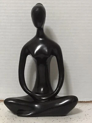 瑜伽雕像冥想雕像 Namaste Pose 黑色树脂雕塑桌面装饰  — 第 1/4 张图片