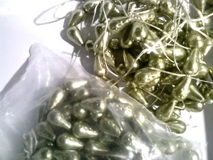 Vtg 300+ OLIVE GRE BAROQUE HAMMERED PEARL DROP 18X11mm BEADS #032820x close out - Picture 1 of 2