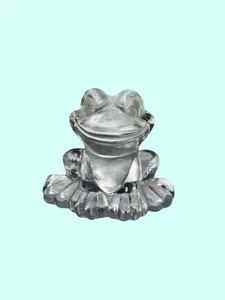 De colección 1985 Goebel Alemania Occidental Vidrio Sólido Pesado Rana Sonriente Estatuilla Pisapapeles - Imagen 1 de 4