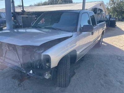 Headlamp Assembly GMC SIERRA 1500 Left 99 00 01 02 03 04 05 06 07 - Image 1 of 4