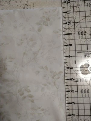 REMNANT Clothworks Audrey Rose Vine Y4305-1 White 11" x45" PLUS - Image 1 of 4