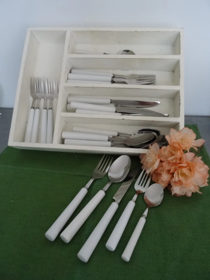 Villeroy&boch-30teiliges Besteck! MIt Shabby Holz Kasten  Neupr.149.€ - Bild 1 von 4