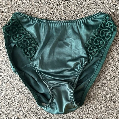 Vintage Olga Satin Shiny Hi-cut Bikini Panties Womens Size Medium Green 20211 - Image 1 of 4