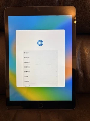 Apple iPad 7th Gen A2197 32GB Wi-Fi 10.2in Space Grey - good condition - Image 1 of 4