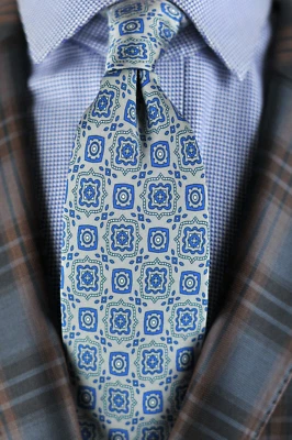 Corbata de estudio Lord R Colton - Corbata de seda estampada geométrica azul y gris NUEVA Foto 1 de 4