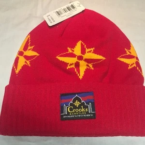 CROOKS & CASTLES ROT UND GELB ""TAJ MAHAL"" STRICK BEANIE MÜTZE $ 30 - Bild 1 von 5