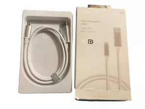 Moshi USB-C to DisplayPort Cable 1.5m/5ft - Picture 1 of 2