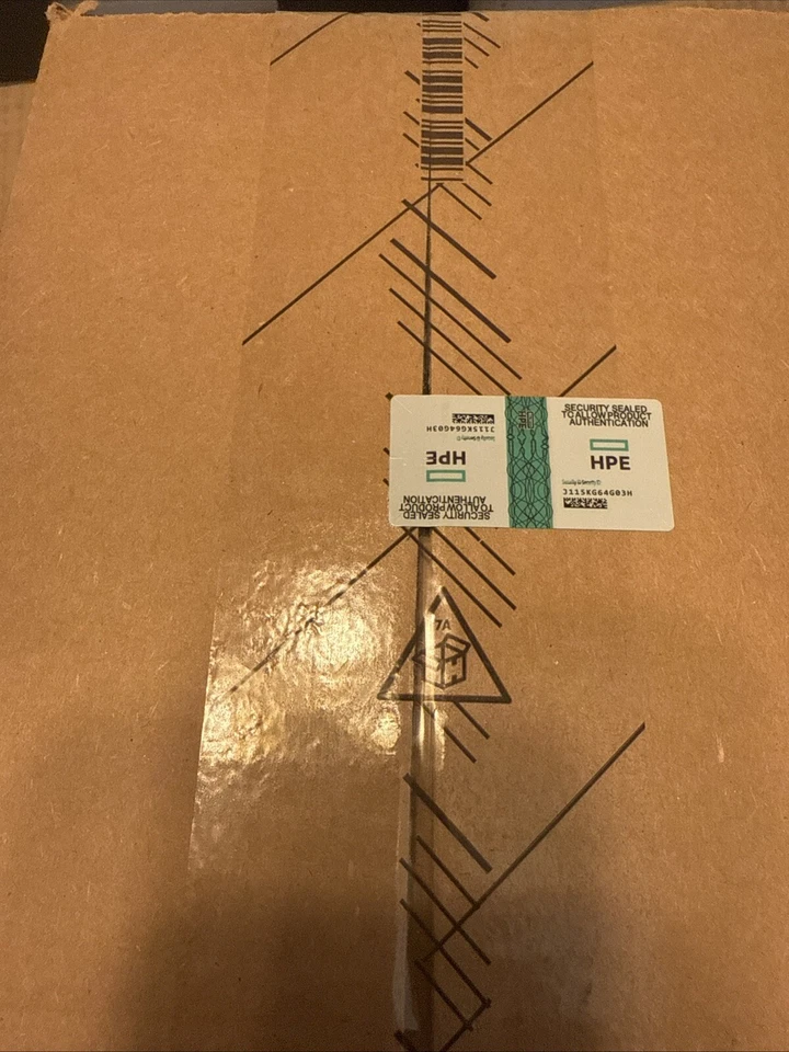 SSD Hewlett Packard Enterprise P18420-B21 240 GB SATA RI SFF SC MV Foto 1 de 1