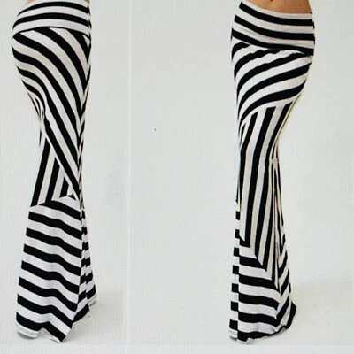 Chaus New York 长裙女式黑白条纹长裙,尺寸 L — 第 1/4 张图片