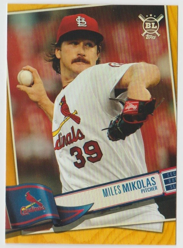 2019 Topps Big League Gold #189 Miles Mikolas - Cardinals - Image 1 of 2