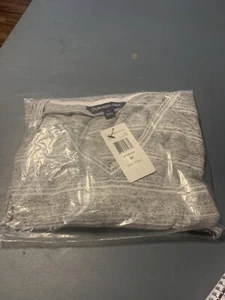 Calvin Klein Jeans Women's V Neck Short Sleeve Top Size M Grey/White  Print - Picture 1 of 3