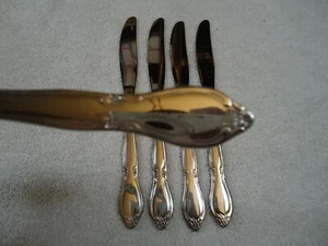 5 Oneida Chatelaine Community Stainless TABLE KNIVES - Picture 1 of 3