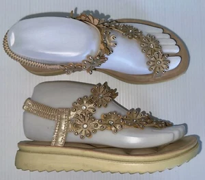 Beige ANNIE COMFORT “Florence” Slingback Thong Sandals ~ Daisy Embellished ~ 6M - Picture 1 of 7