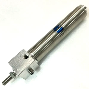 BFT-176-D, Bimba, 1-1/2" Bore, 6" Stroke, Double Acting, Front Trunnion Block - Picture 1 of 8