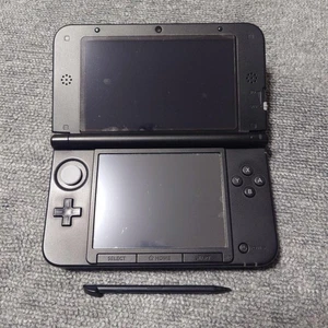 New Nintendo 3DS XL Metallic Konsolen - Bild 1 von 4