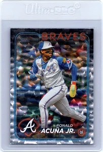2024 Topps #1 Ronald Acuña Jr. Silver Crackle Foil - Bild 1 von 2