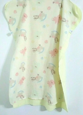 Cobertor infantil Wonder bebê urso amarelo cavalo de balanço 29 x 38 cobertor Carter's - Imagem 1 de 4